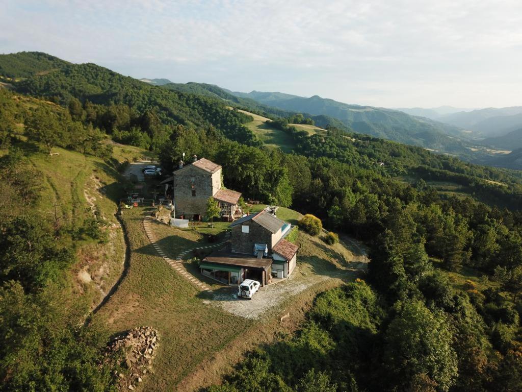 B&B Latordicella Castel del Rio Buitenkant foto